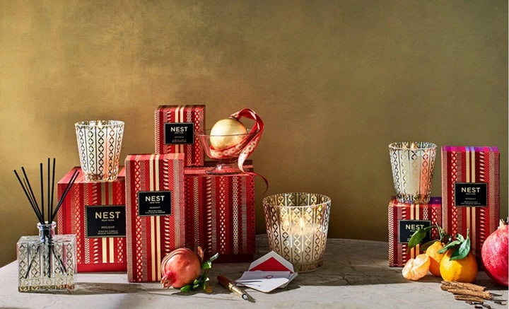 NEST HOLIDAY - CLASSIC CANDLE AND DIFFUSER